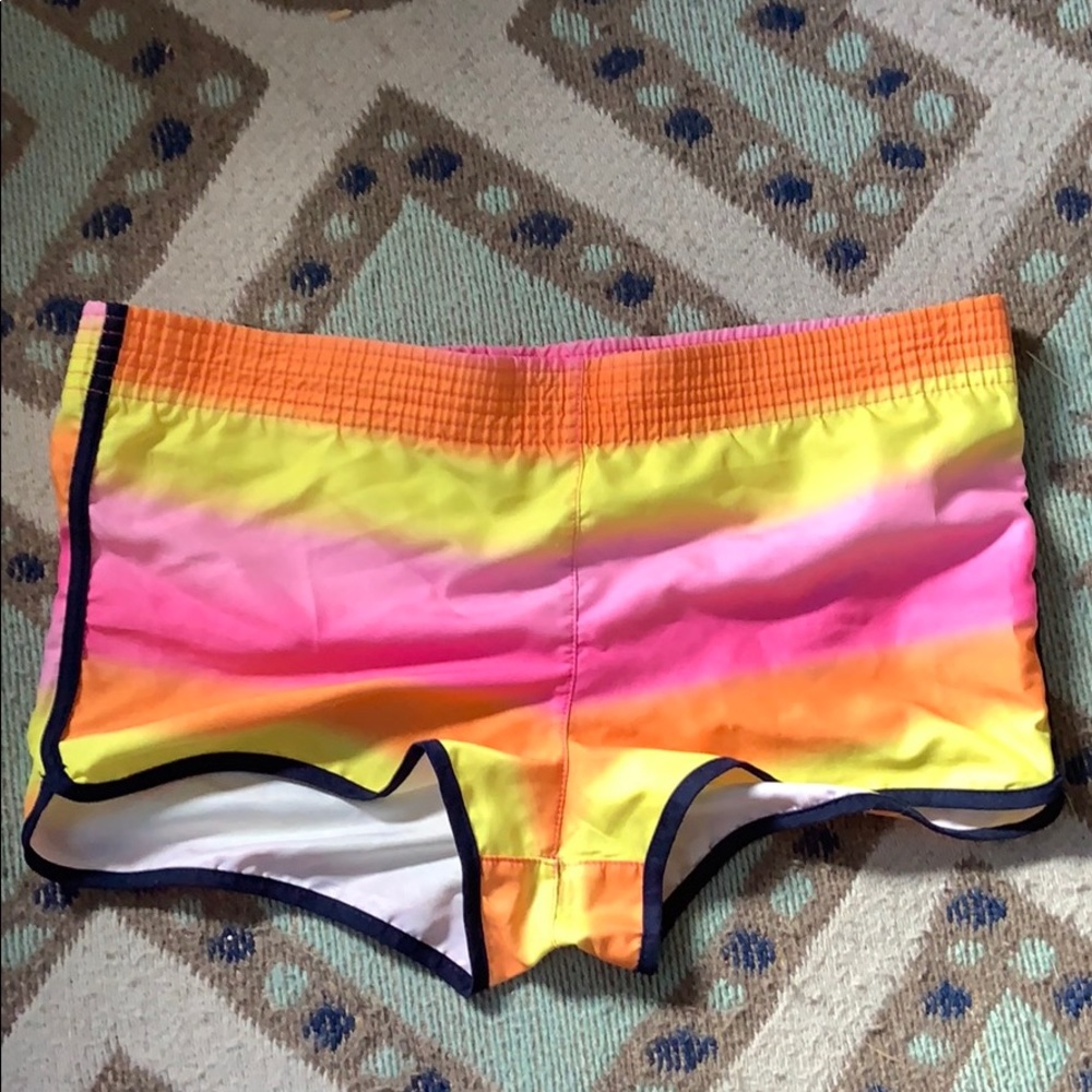 TARGET SHORTS